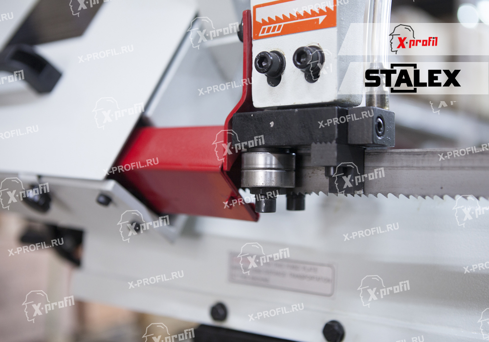 Фотография Ленточнопильный станок с гидроразгрузкой Stalex BS-1018R